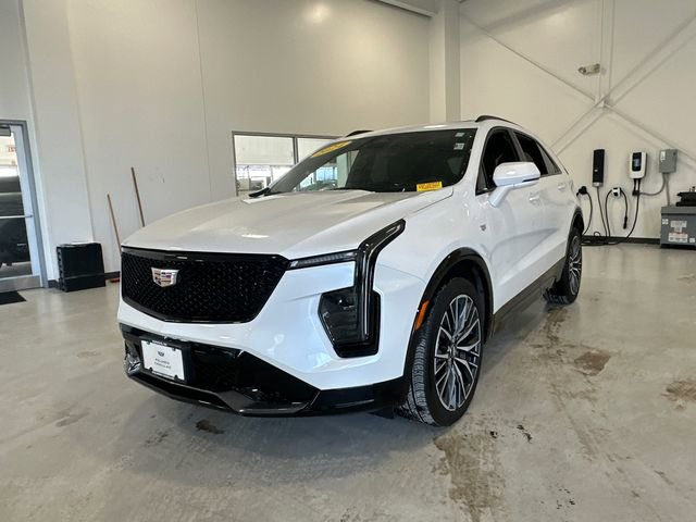 Certified 2024 Cadillac XT4 Sport image 6