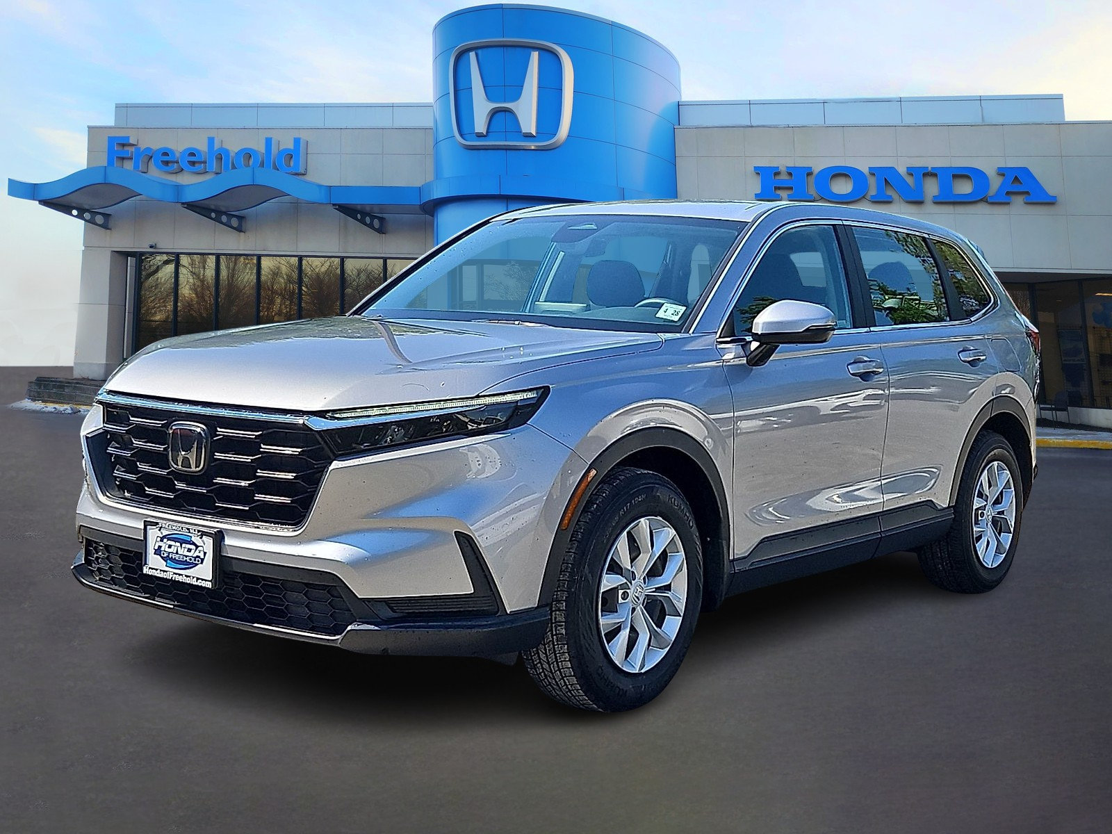 Used 2023 Honda CR-V LX image 3