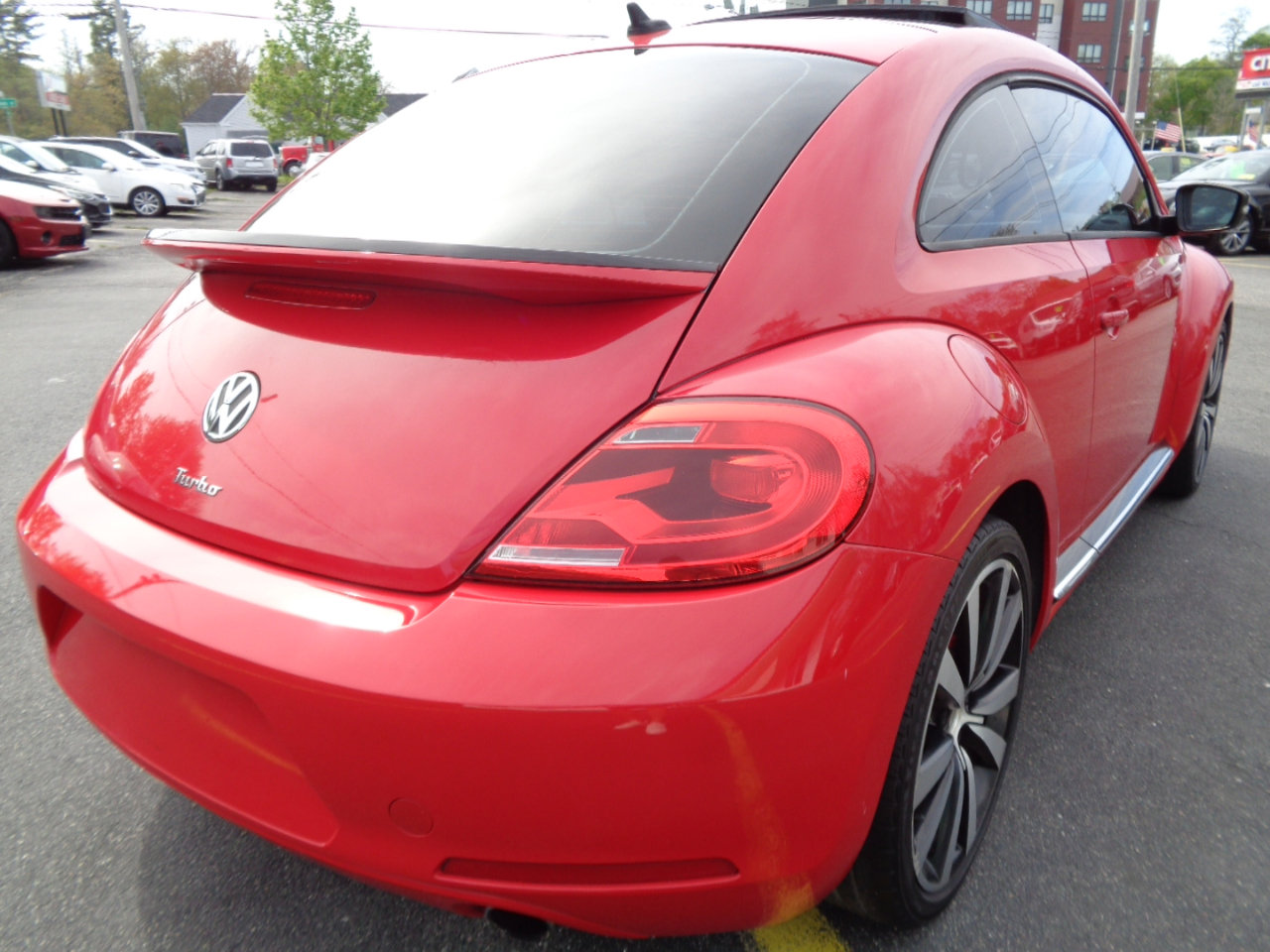 Used 2012 Volkswagen Beetle 2.0T image 18