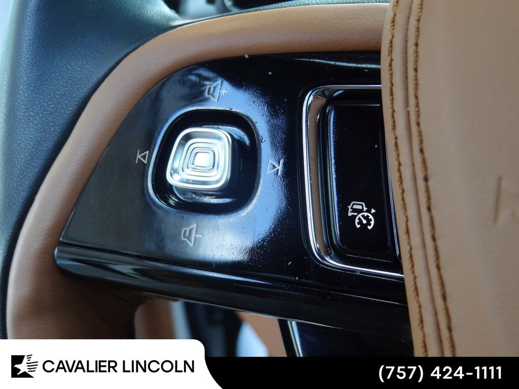 Used 2024 Lincoln Aviator Black Label w/ Dynamic Handling Package image 28