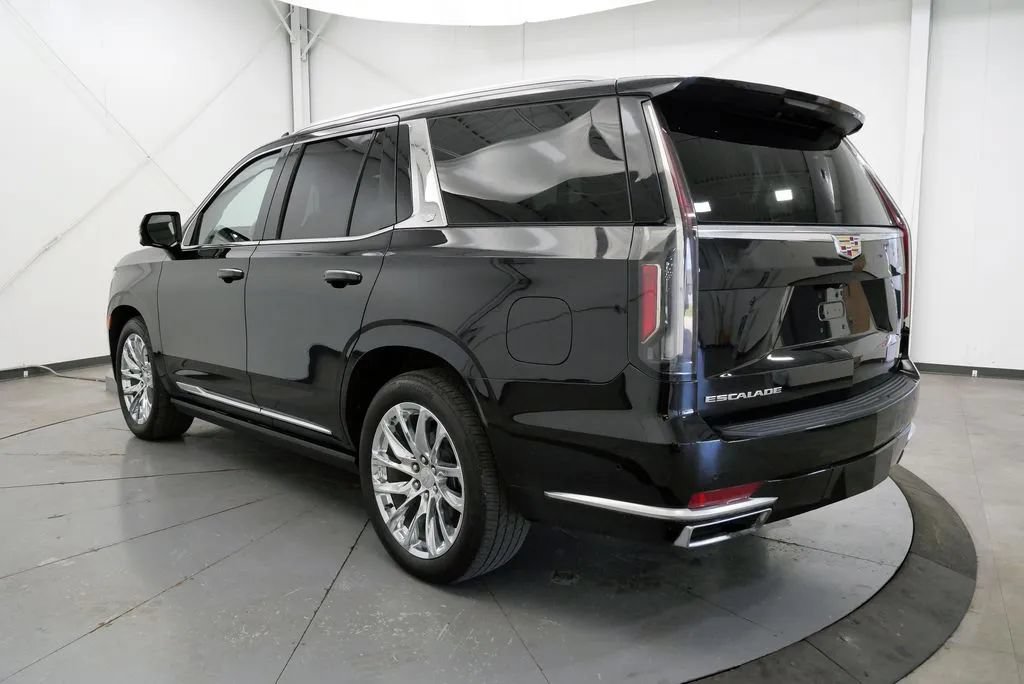 Used 2024 Cadillac Escalade Premium Luxury Platinum AWD/4WD image 5
