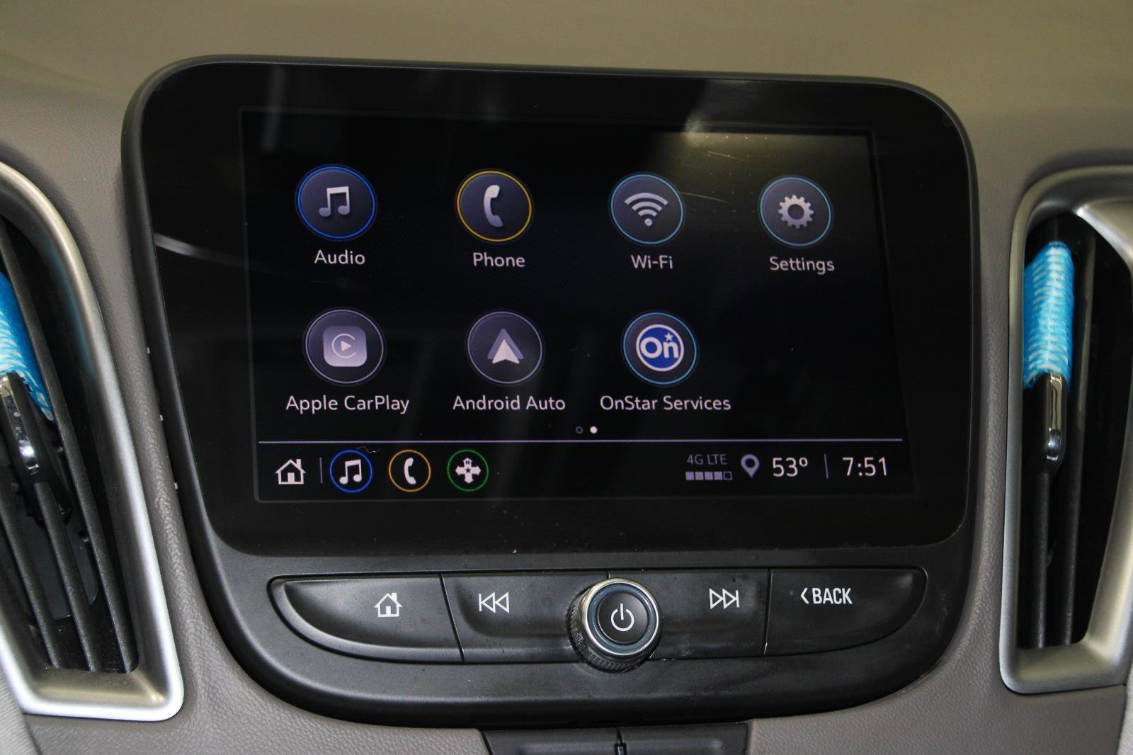 Used 2025 Chevrolet Malibu LS image 8