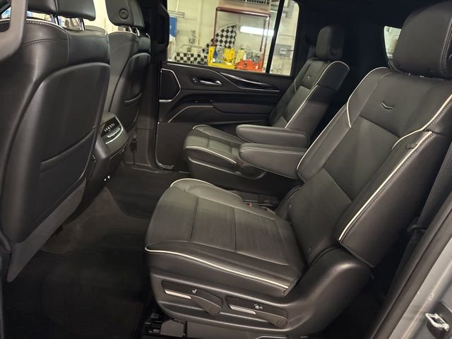 Used 2023 Cadillac Escalade ESV Sport w/ Touring Package AWD/4WD image 22