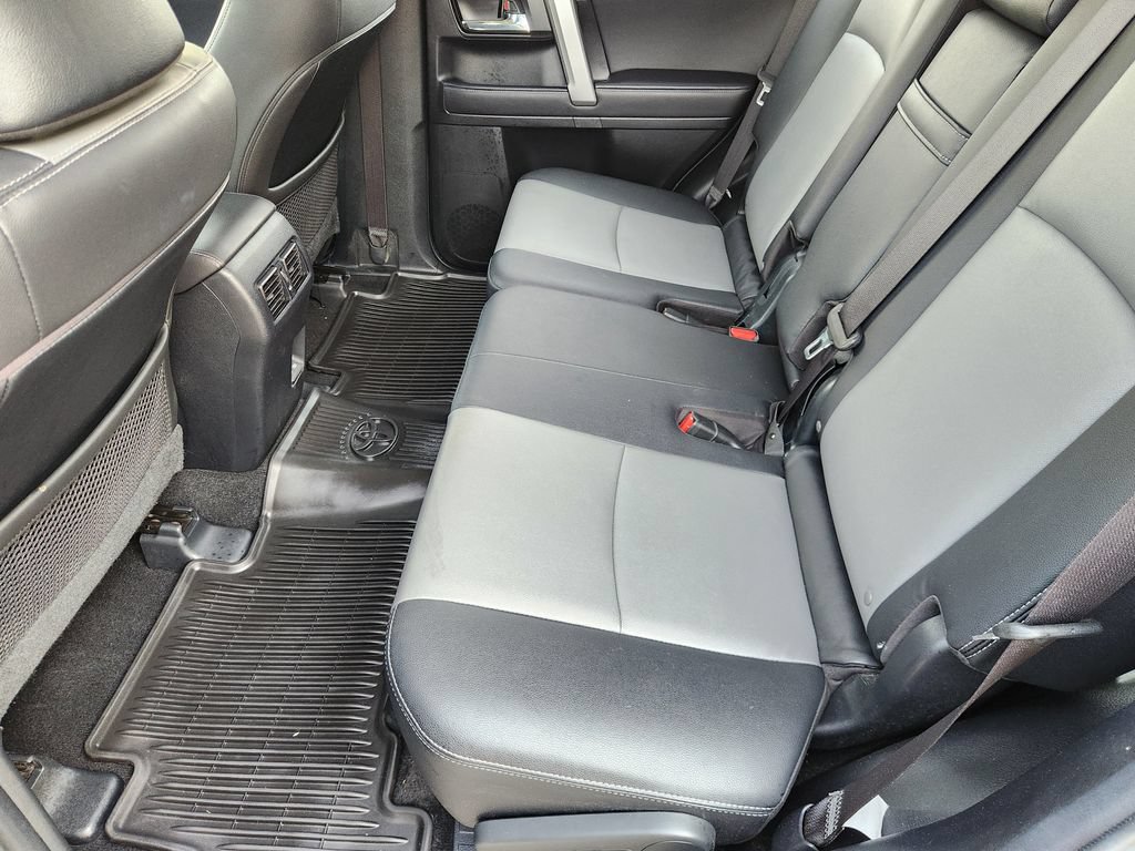 Used 2023 Toyota 4Runner SR5 Premium w/ Moonroof Package RWD image 29