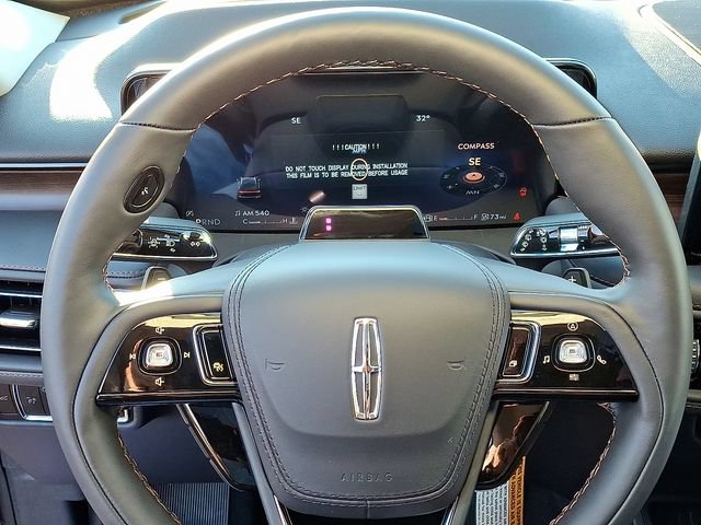 Used 2026 Lincoln Aviator Reserve AWD/4WD image 9