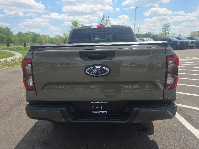 Used 2025 Ford Ranger XLT w/ Equipment Group 301A High AWD/4WD image 9