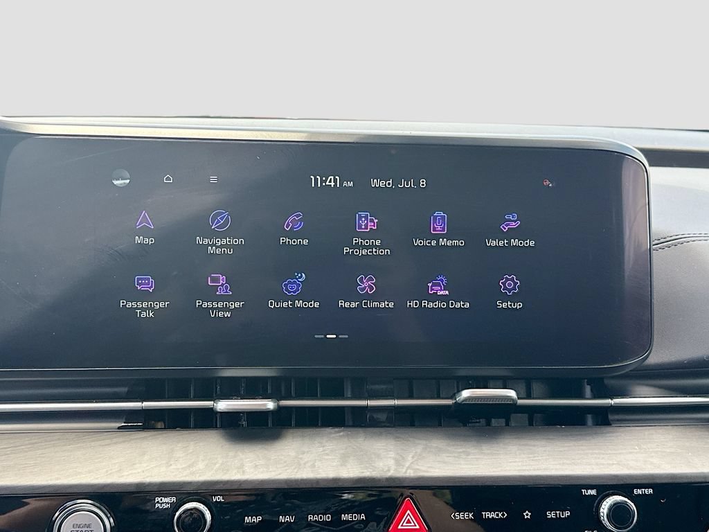 Used 2024 Kia Carnival FWD image 33