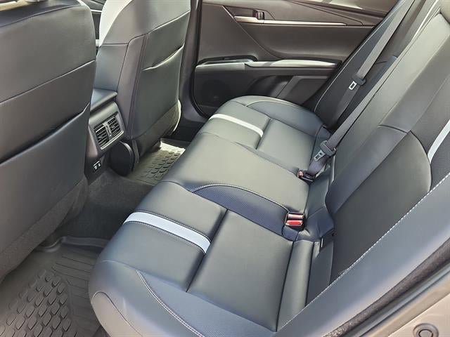 Used 2025 Toyota Camry SE w/ Convenience Package AWD/4WD image 10