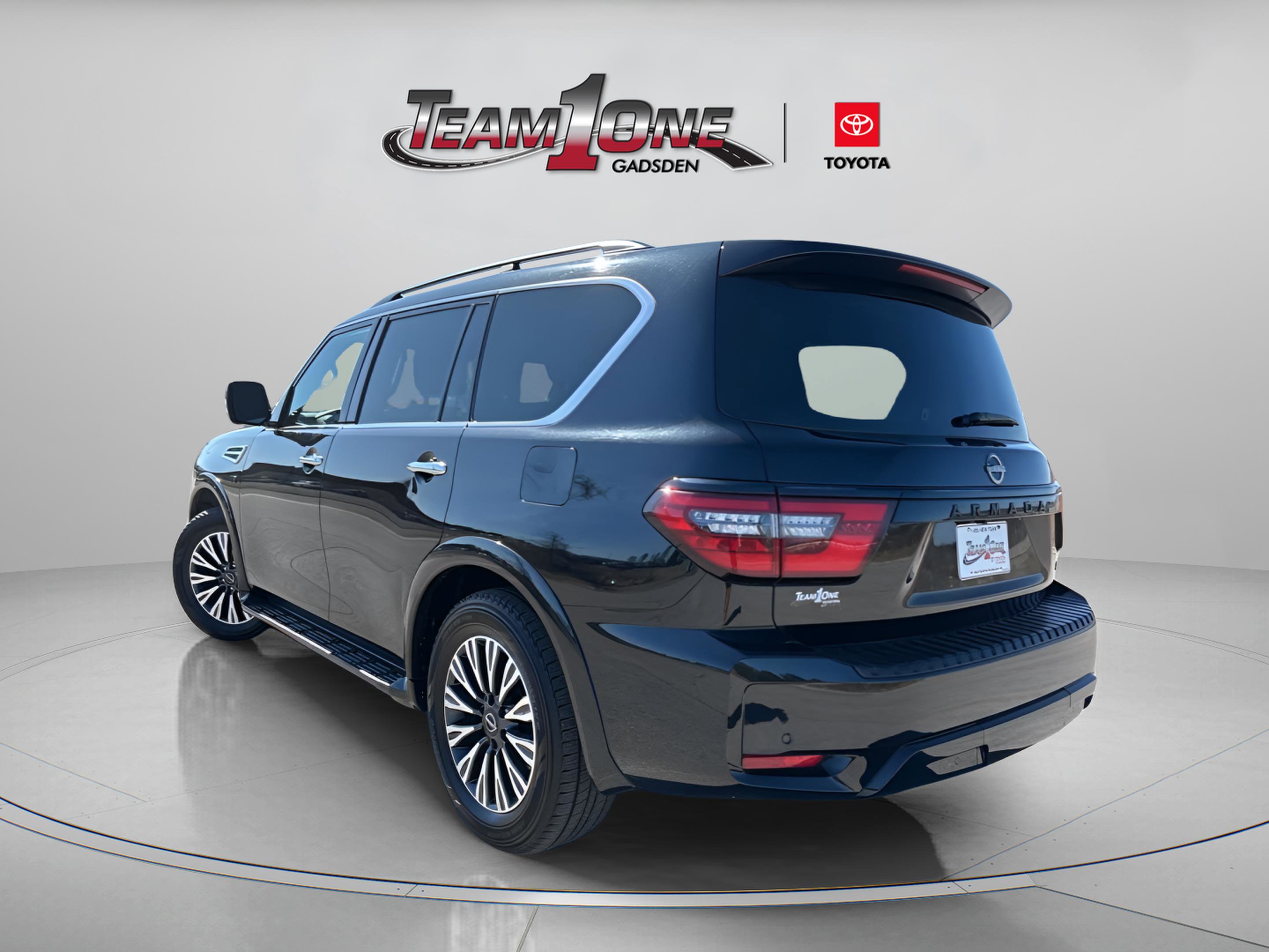 Used 2022 Nissan Armada SL w/ Midnight Edition Package image 7