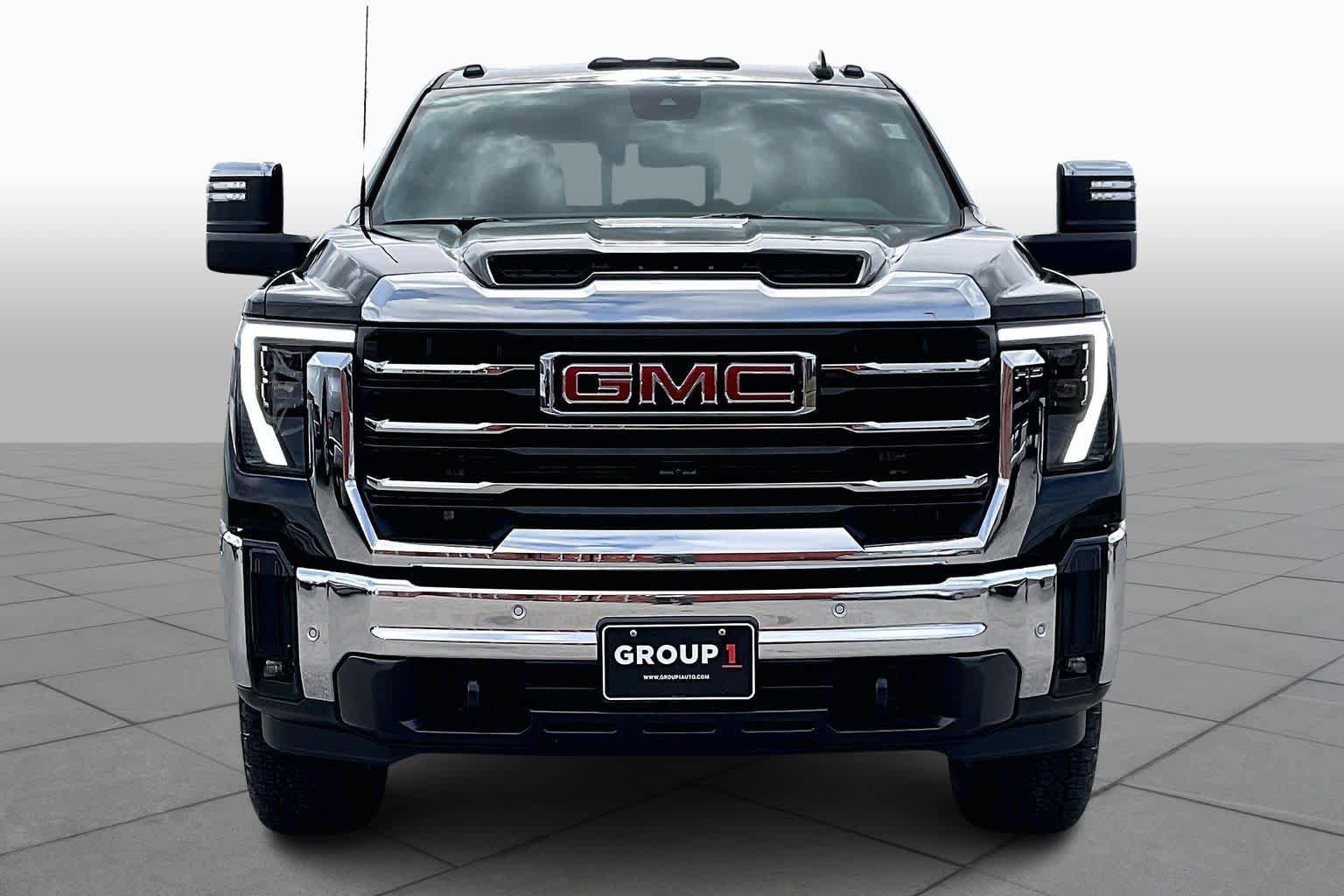 Used 2025 GMC Sierra 2500 SLT w/ Texas SLT Premium Package image 4
