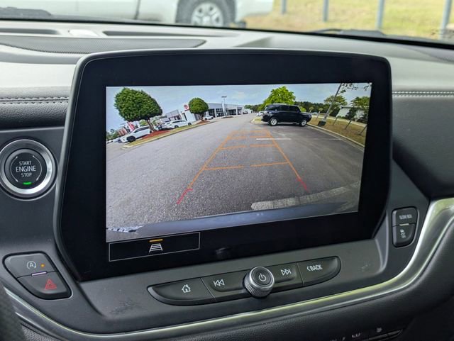 Used 2025 Chevrolet Blazer LT image 21