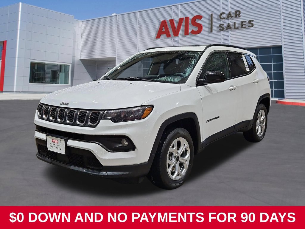 Used 2025 Jeep Compass Latitude w/ Sun & Sound Group AWD/4WD image 1