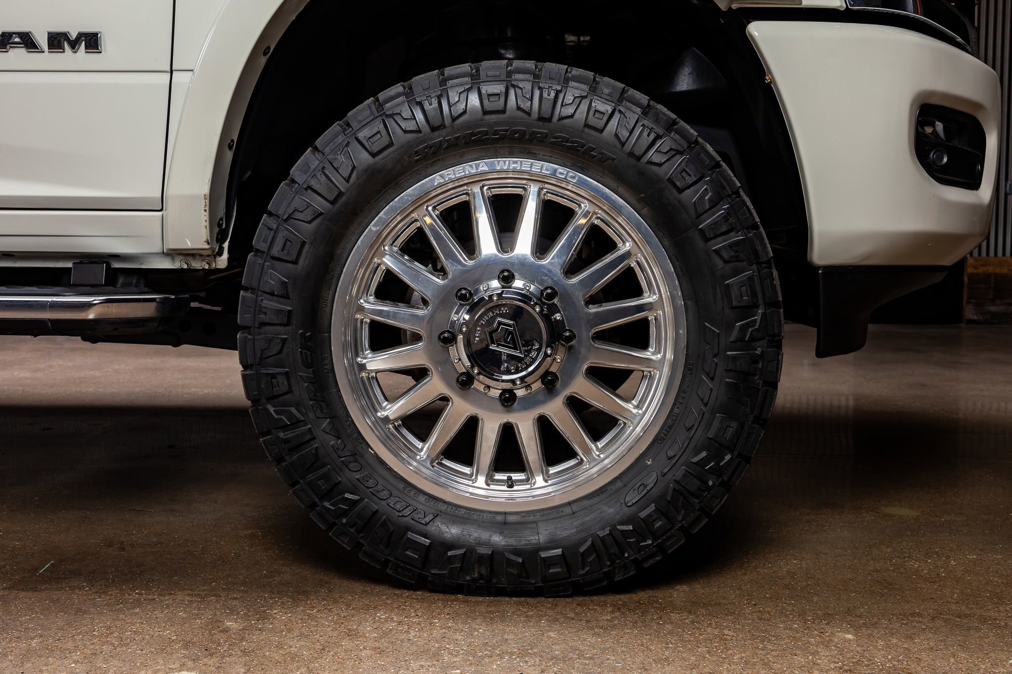 Used 2020 RAM 3500 Limited image 12