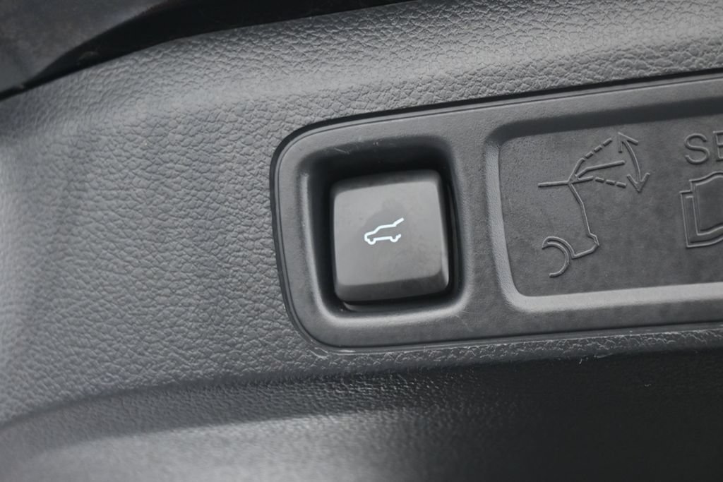 Used 2024 Ford Expedition Limited RWD image 40