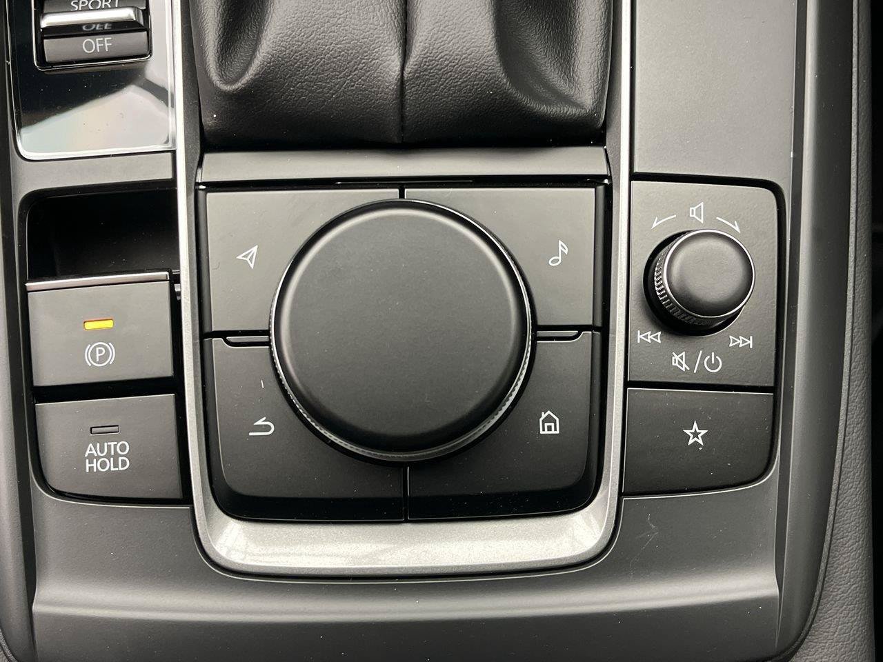 New 2026 MAZDA CX-30 AWD 2.5 S w/ Select Sport Pkg image 15