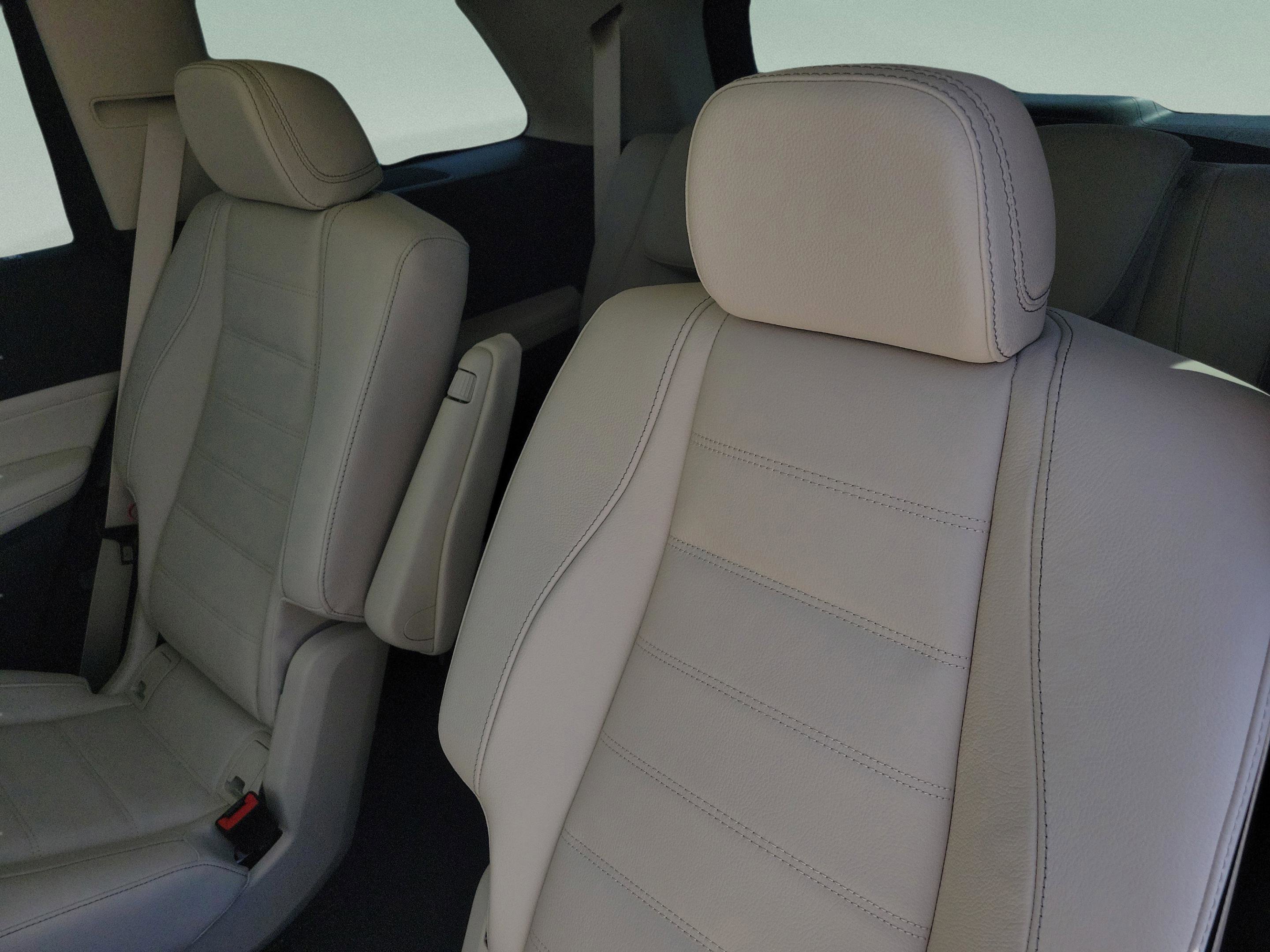 New 2026 Mercedes-Benz GLS 450 4MATIC image 8