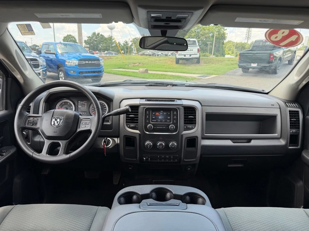 Used 2018 RAM 3500 Tradesman w/ Chrome Appearance Group AWD/4WD image 38