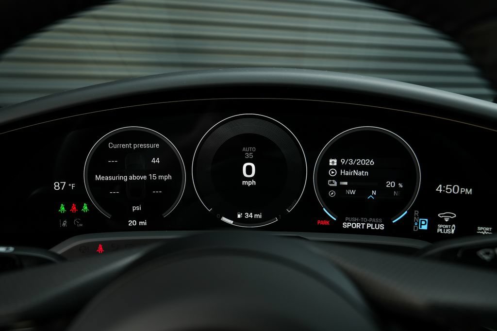 New 2026 Porsche Taycan GTS AWD/4WD image 23