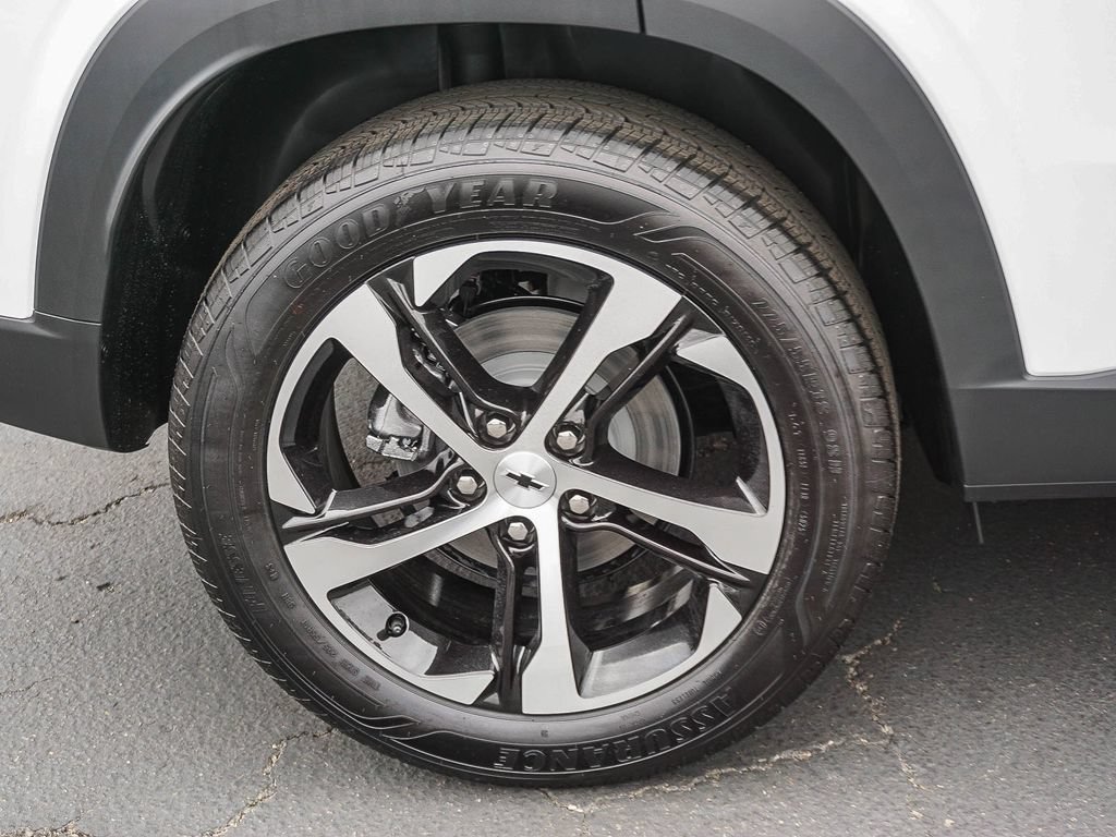 New 2026 Chevrolet Trax RS w/ Driver Confidence Package FWD image 8
