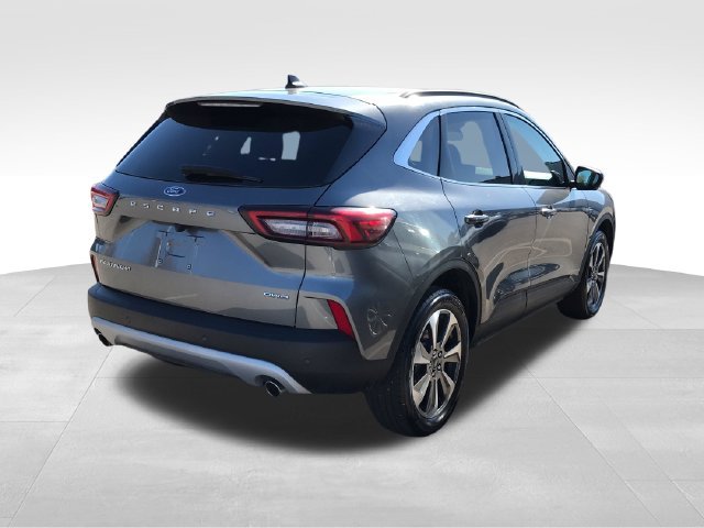 Used 2024 Ford Escape Platinum AWD/4WD image 28