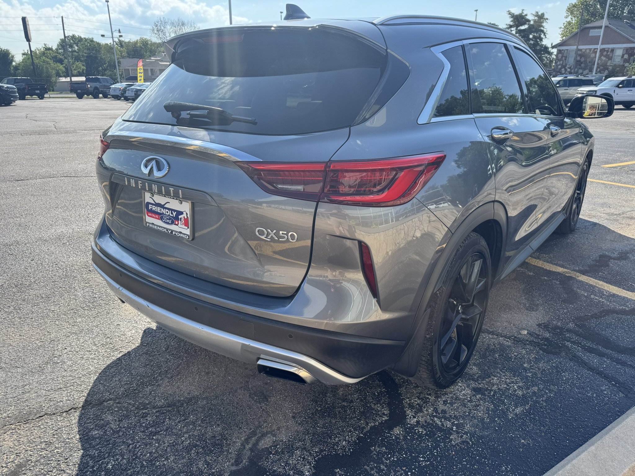 Used 2021 INFINITI QX50 Autograph w/ Premium White Leather Package FWD image 8