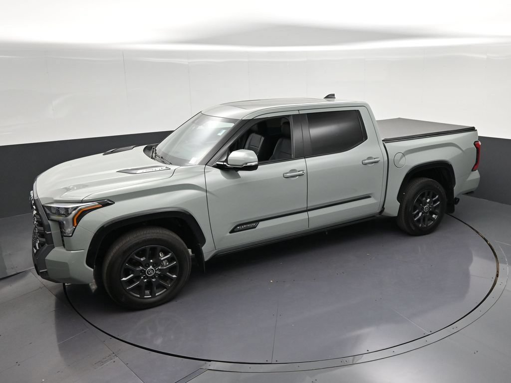 Used 2024 Toyota Tundra Platinum AWD/4WD image 27