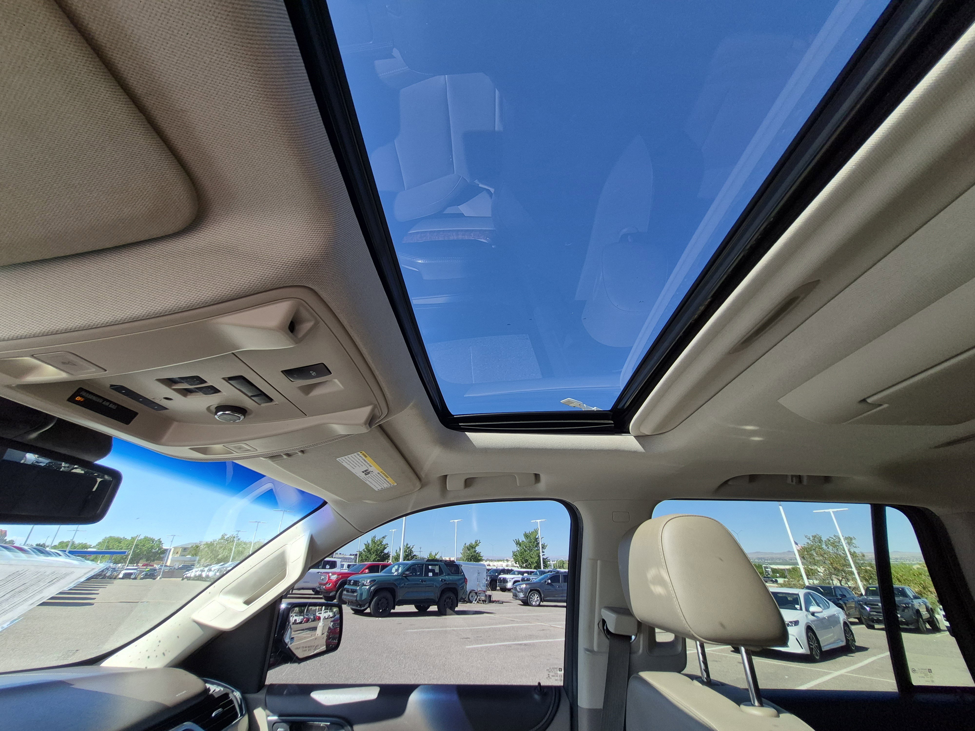 Used 2016 Chevrolet Tahoe LTZ AWD/4WD image 42