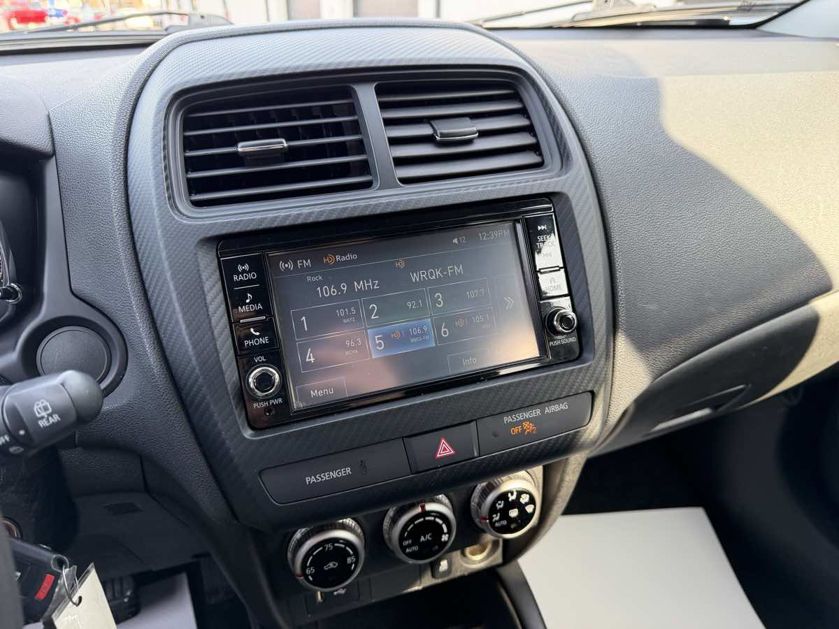 Used 2021 Mitsubishi Outlander Sport ES image 22