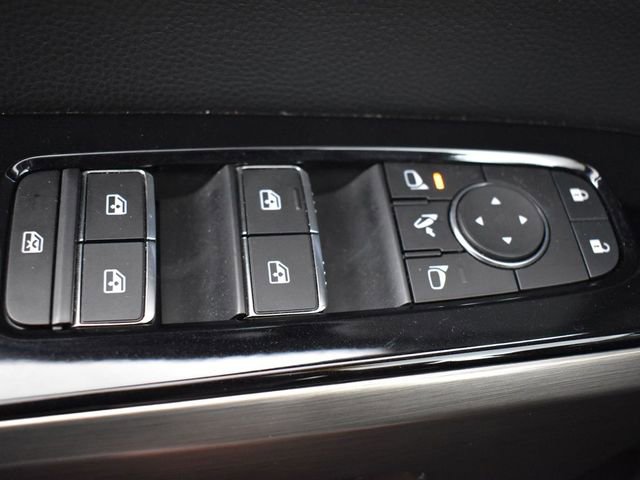 Used 2024 Nissan Pathfinder Platinum image 29