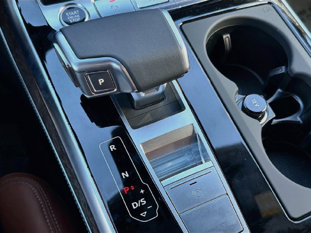 New 2027 Audi Q8 Prestige AWD/4WD image 30