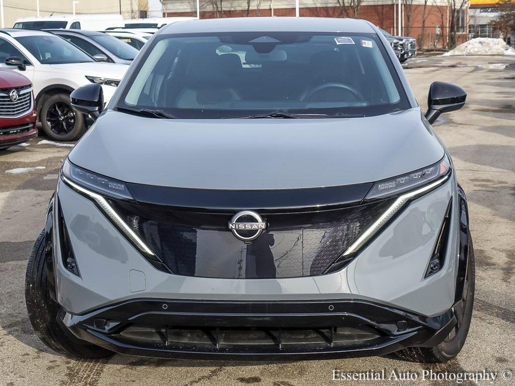 Used 2023 Nissan Ariya AWD image 5