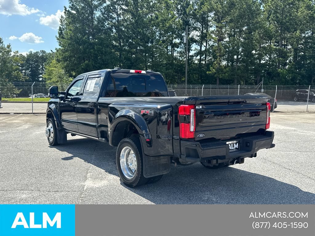 Used 2025 Ford F450 Platinum w/ FX4 Off-Road Package AWD/4WD image 9