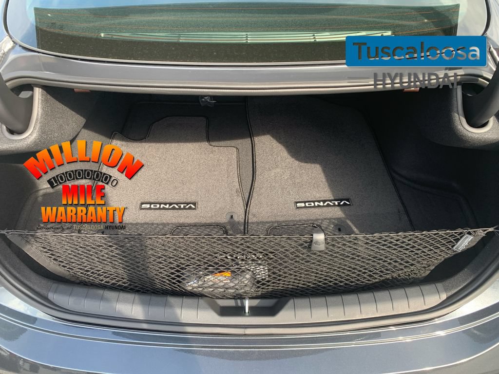 New 2026 Hyundai Sonata Limited FWD image 9