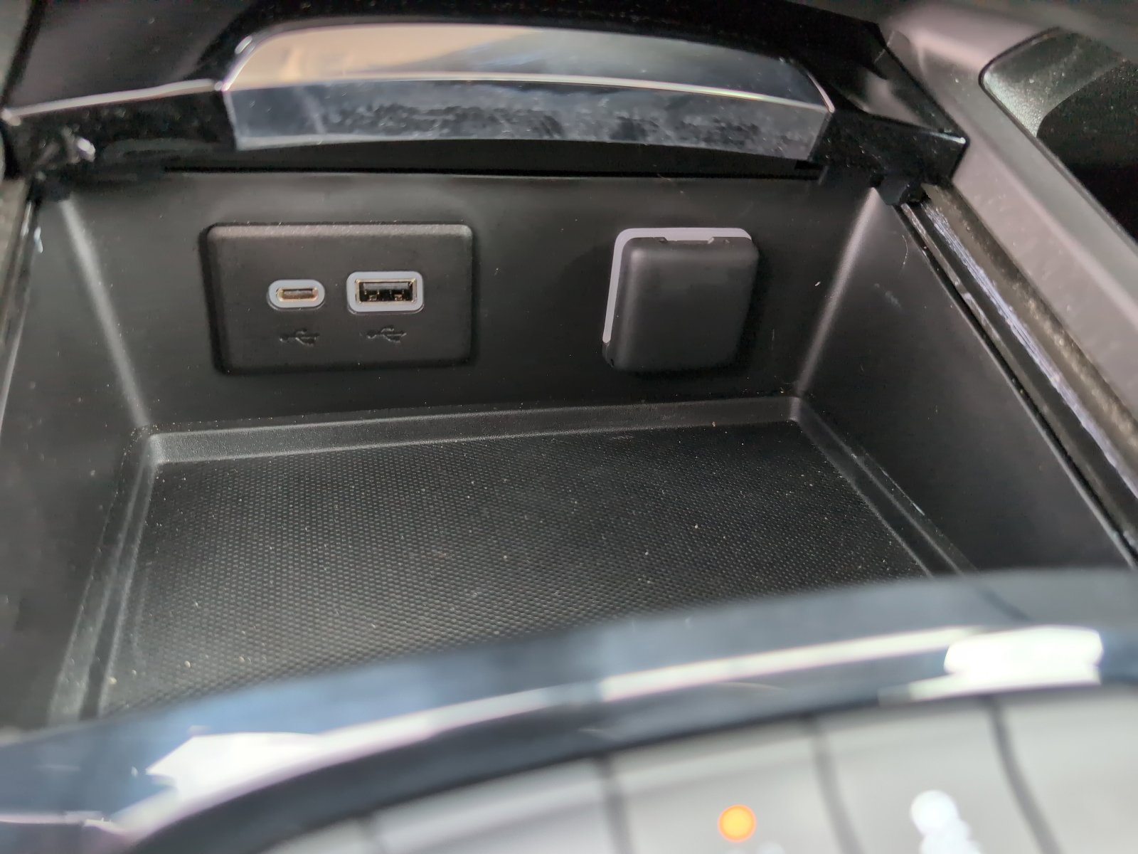 Used 2023 Buick Envision Preferred image 27