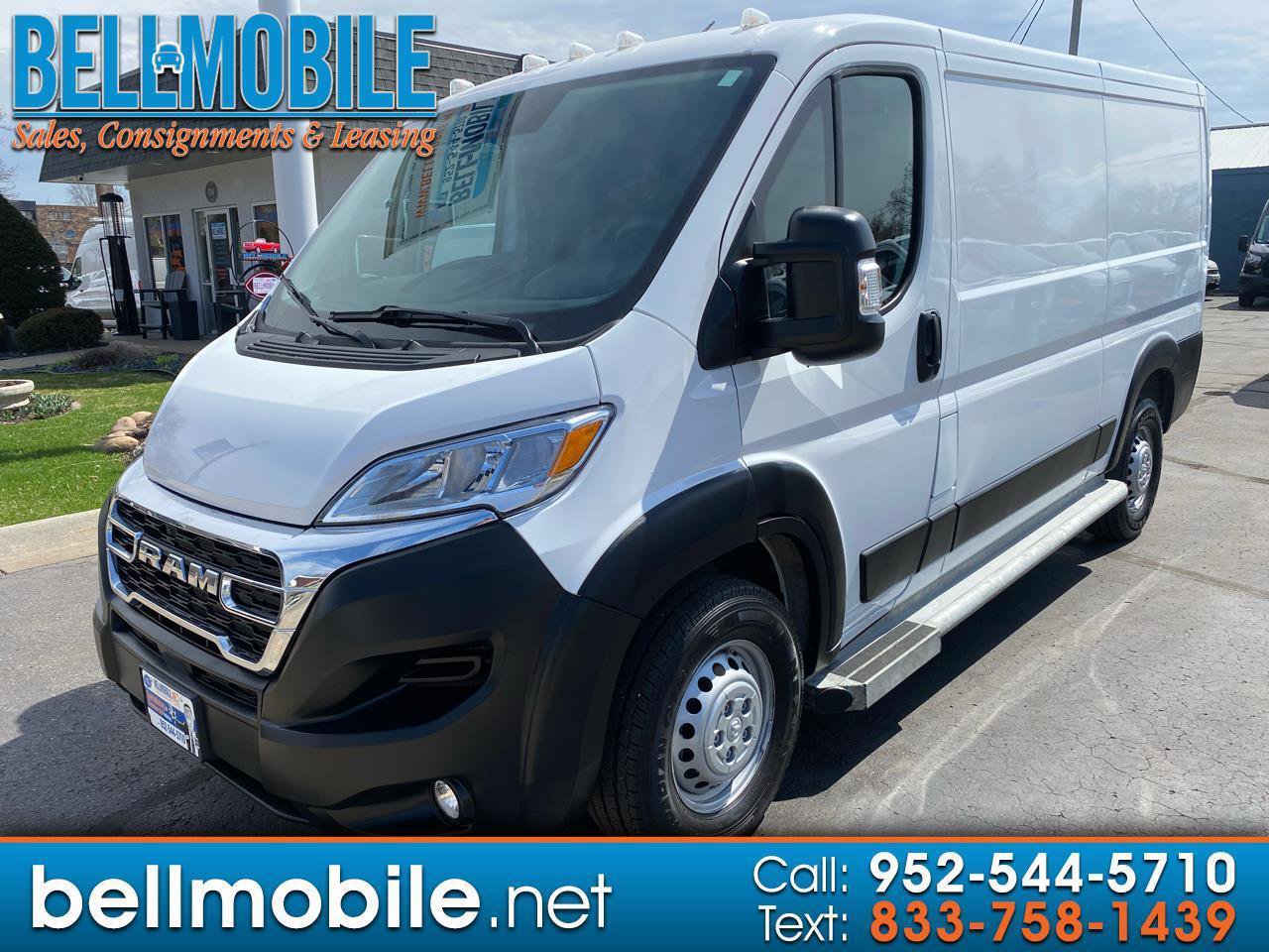 Used 2025 RAM ProMaster 2500 w/ U-Haul Equipment Group FWD image 1