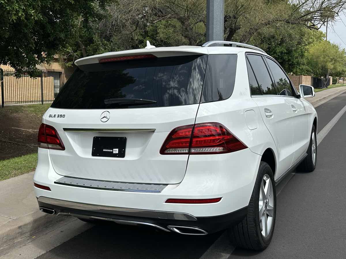 Used 2018 Mercedes-Benz GLE 350 w/ Premium 1 Package image 8
