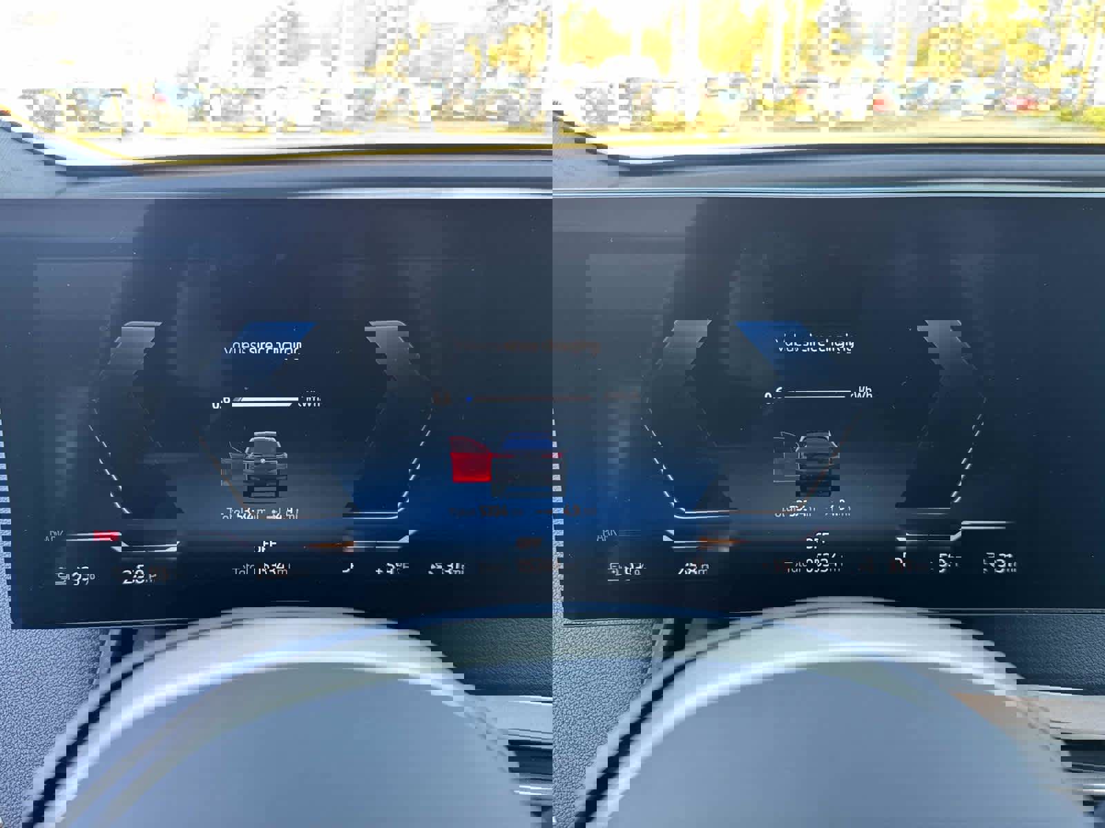 Certified 2025 BMW iX xDrive50 w/ Premium Package image 30