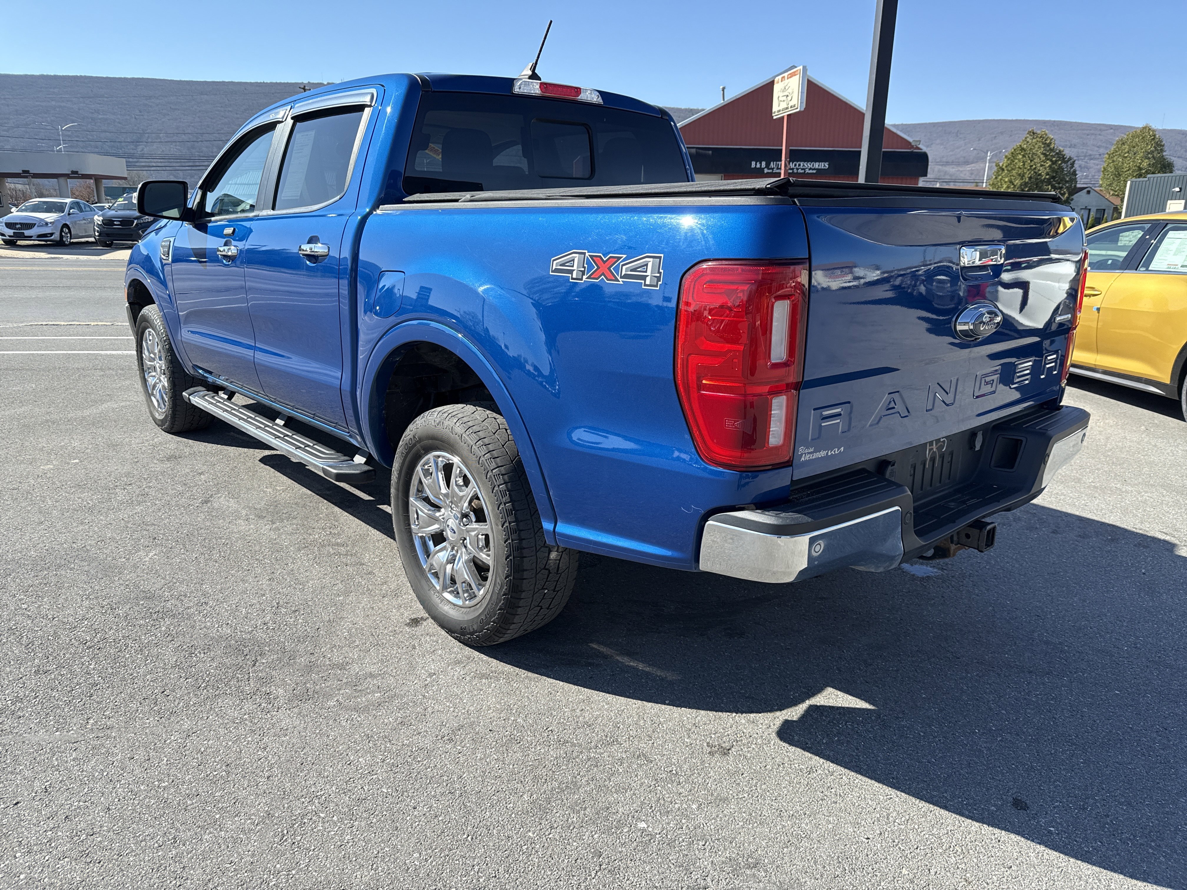 Used 2020 Ford Ranger Lariat w/ Equipment Group 501A Mid image 6