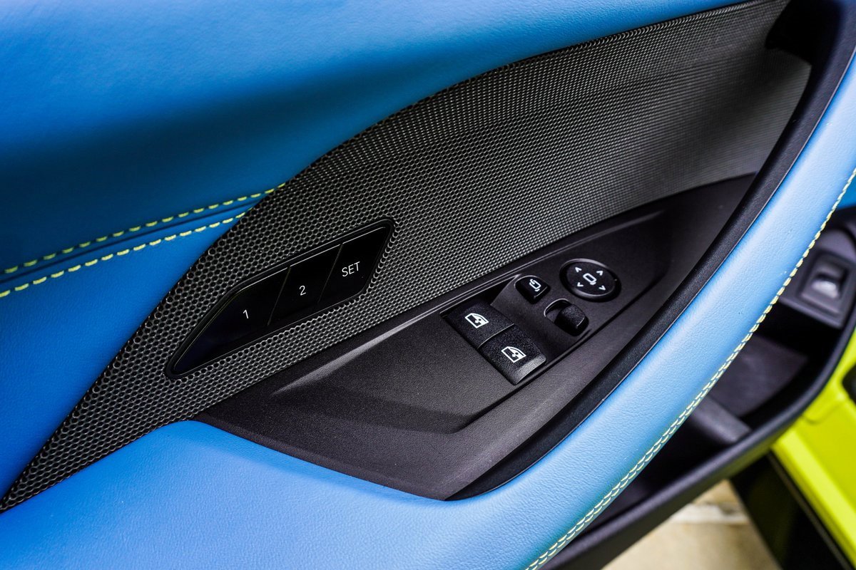 Used 2024 BMW M4 Coupe w/ Executive Package image 39