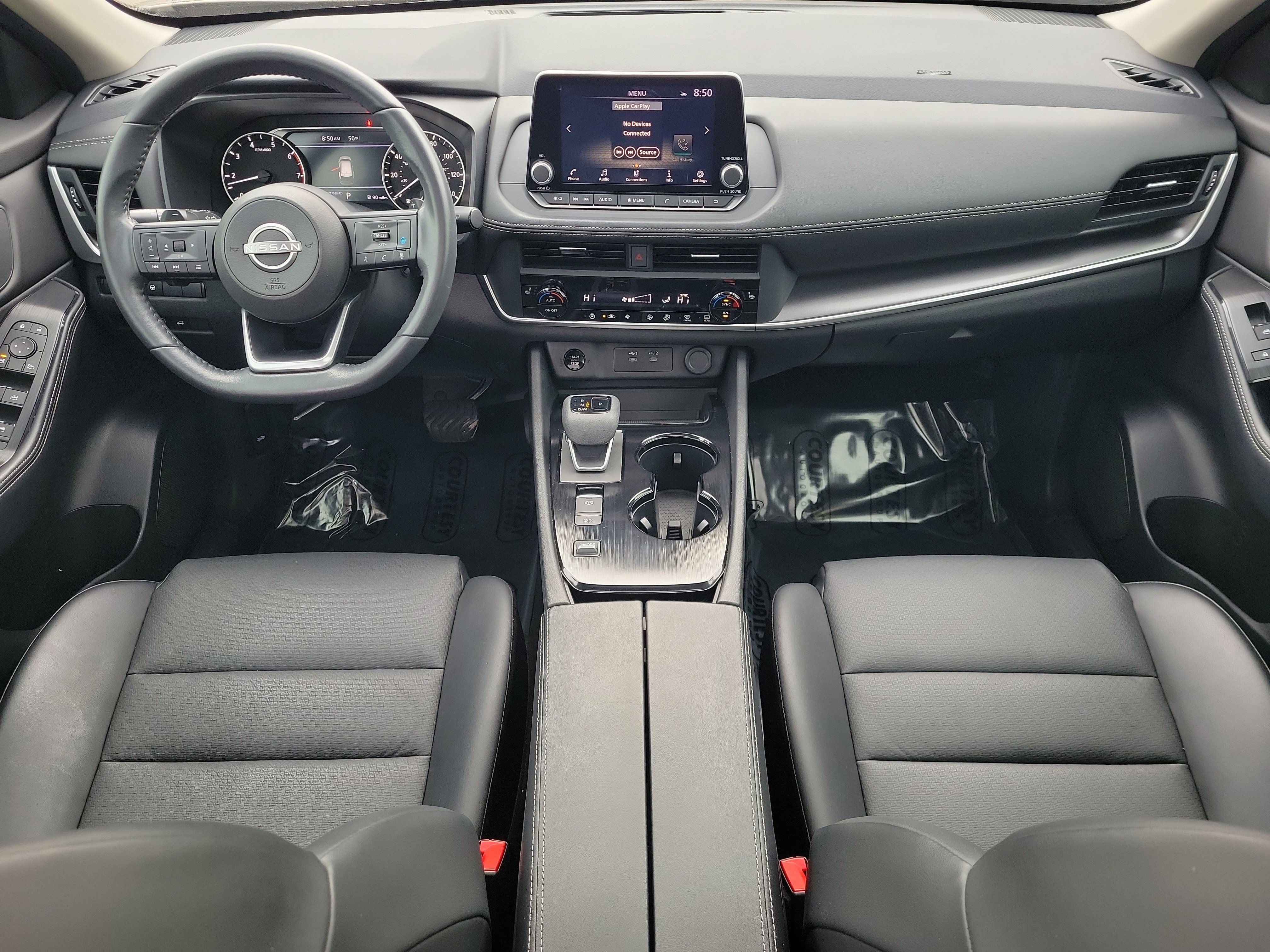 Used 2024 Nissan Rogue SV w/ SV Premium Package image 16