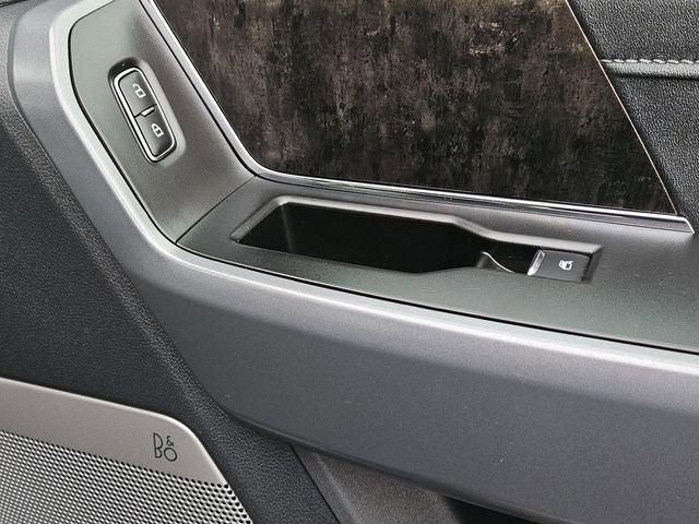 Used 2024 Ford F250 Lariat w/ FX4 Off-Road Package image 36