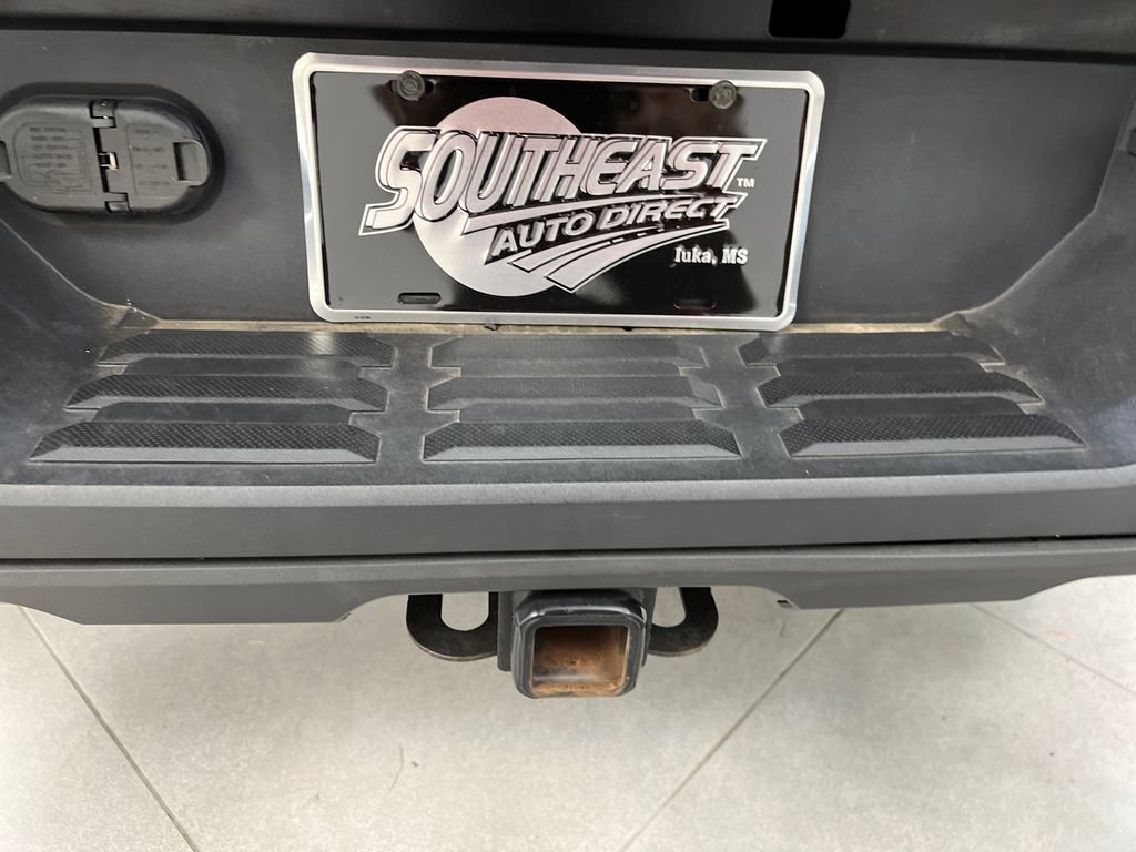 Used 2024 Toyota Tundra Platinum RWD image 38