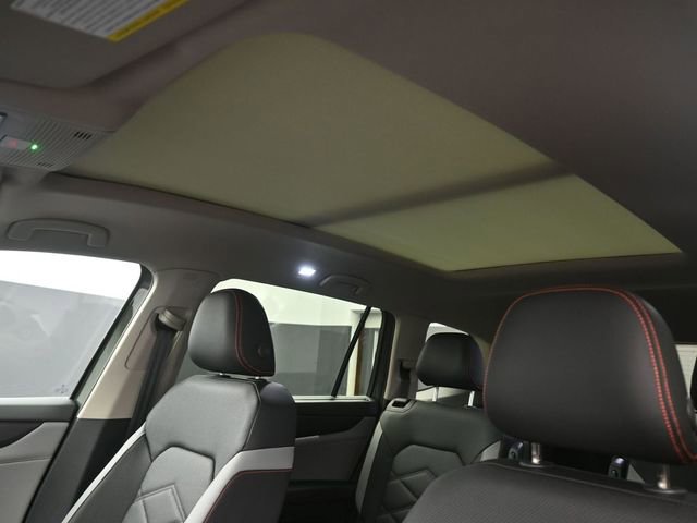 New 2026 Volkswagen Atlas Peak Edition image 28