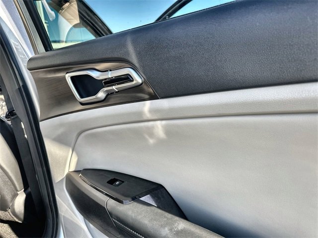 Used 2024 Kia Sportage EX image 31