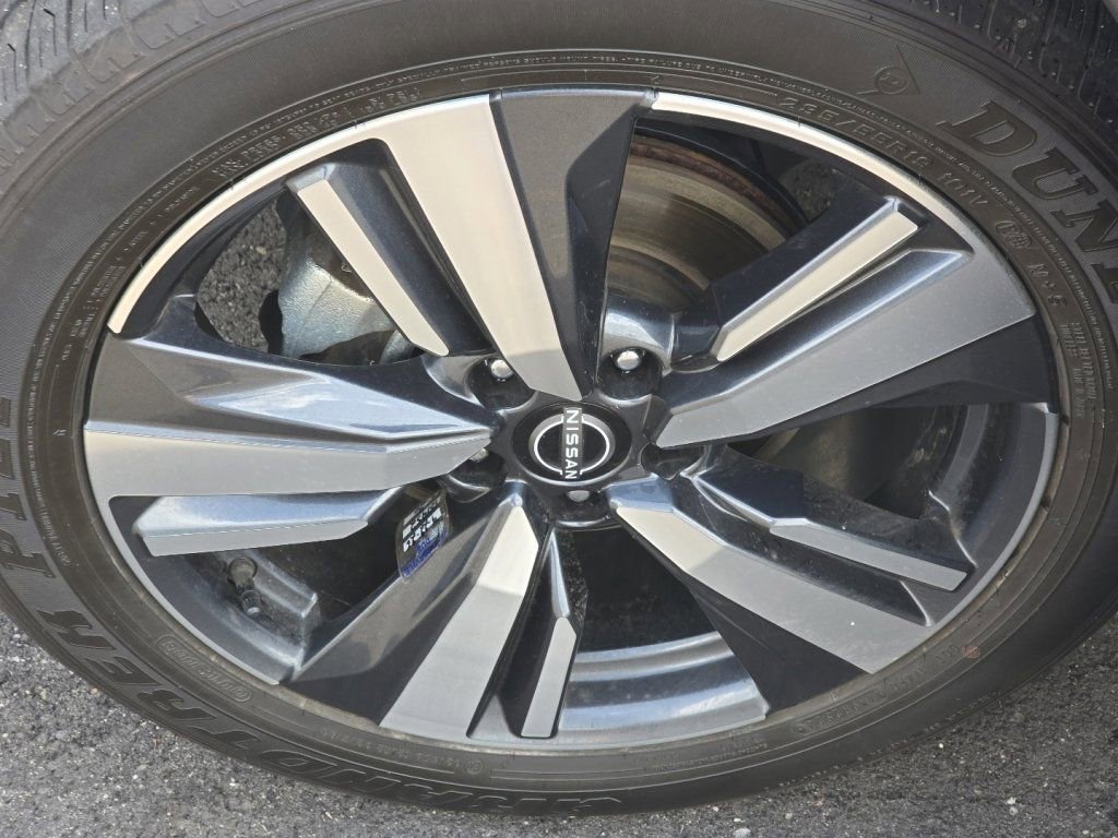 Used 2023 Nissan Rogue Platinum w/ Platinum Premium Package AWD/4WD image 31