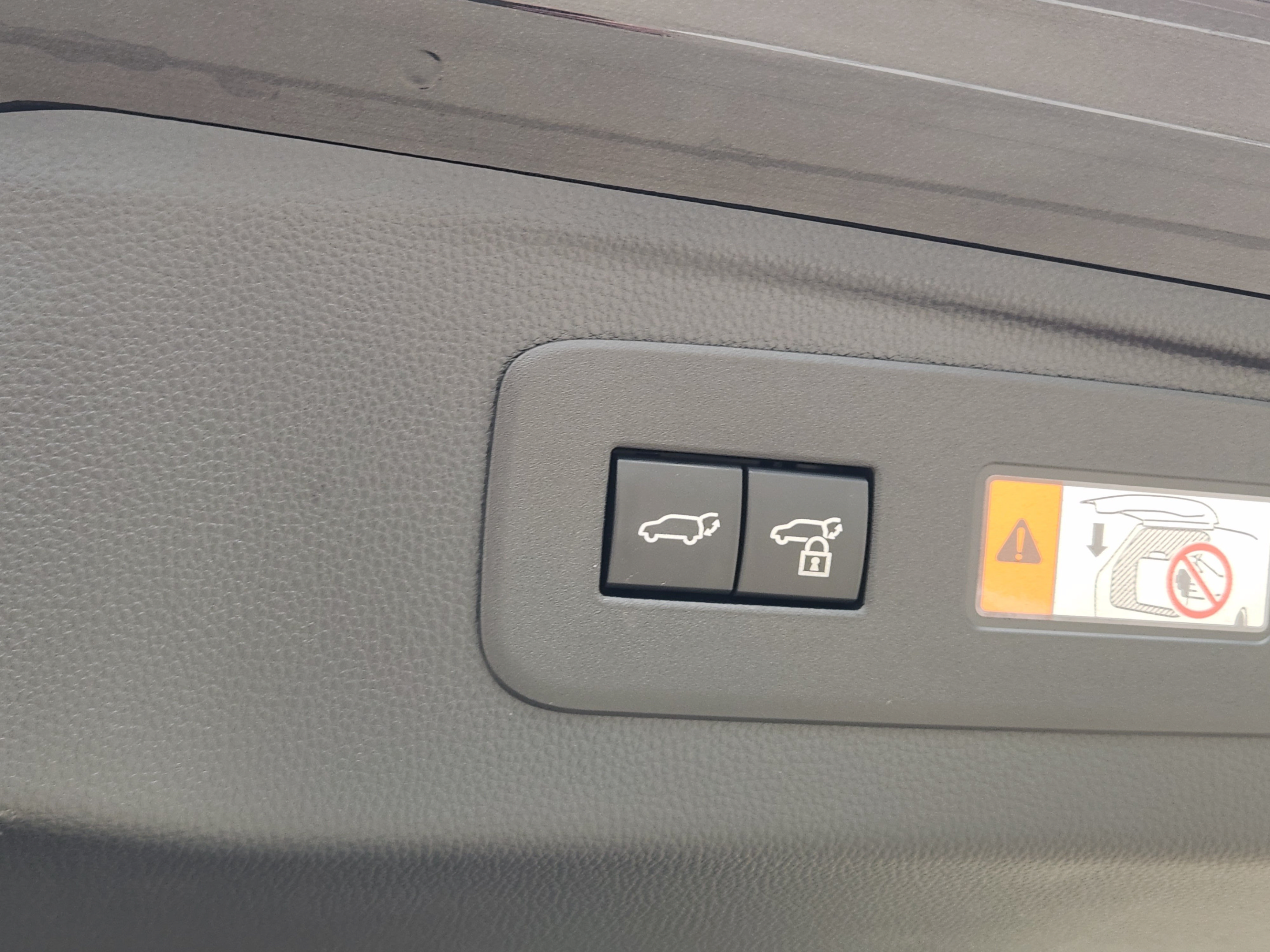 Certified 2024 Lexus GX 550 w/ Accessory Package (Z1) AWD/4WD image 6