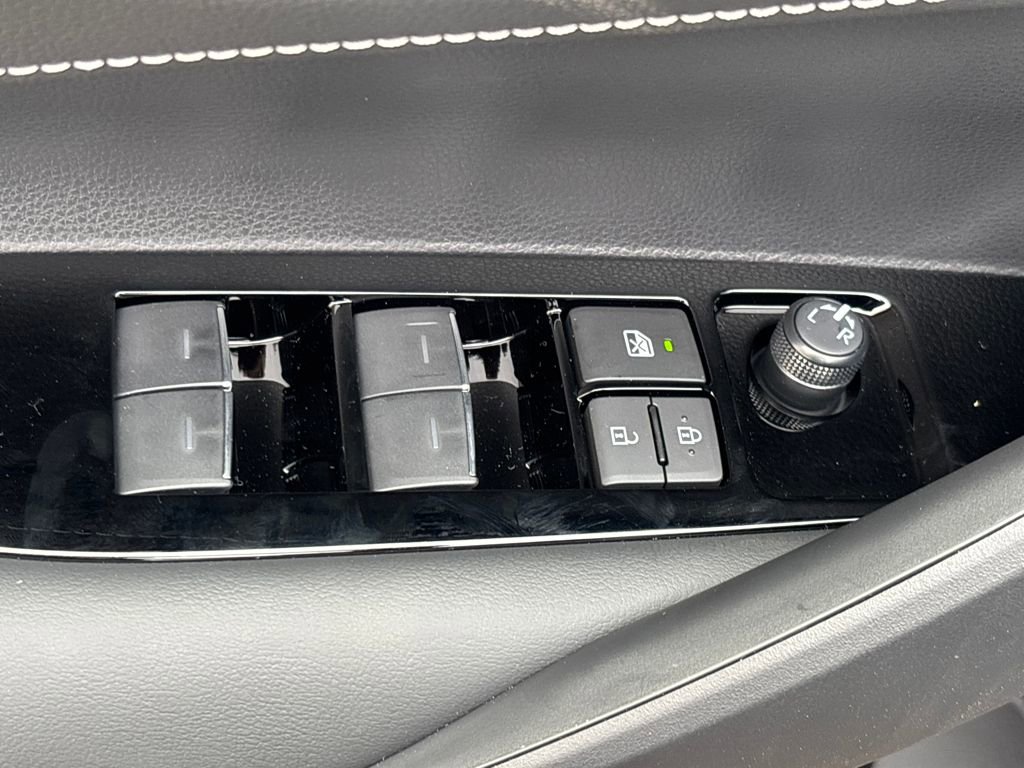 New 2026 Toyota Corolla SE image 6