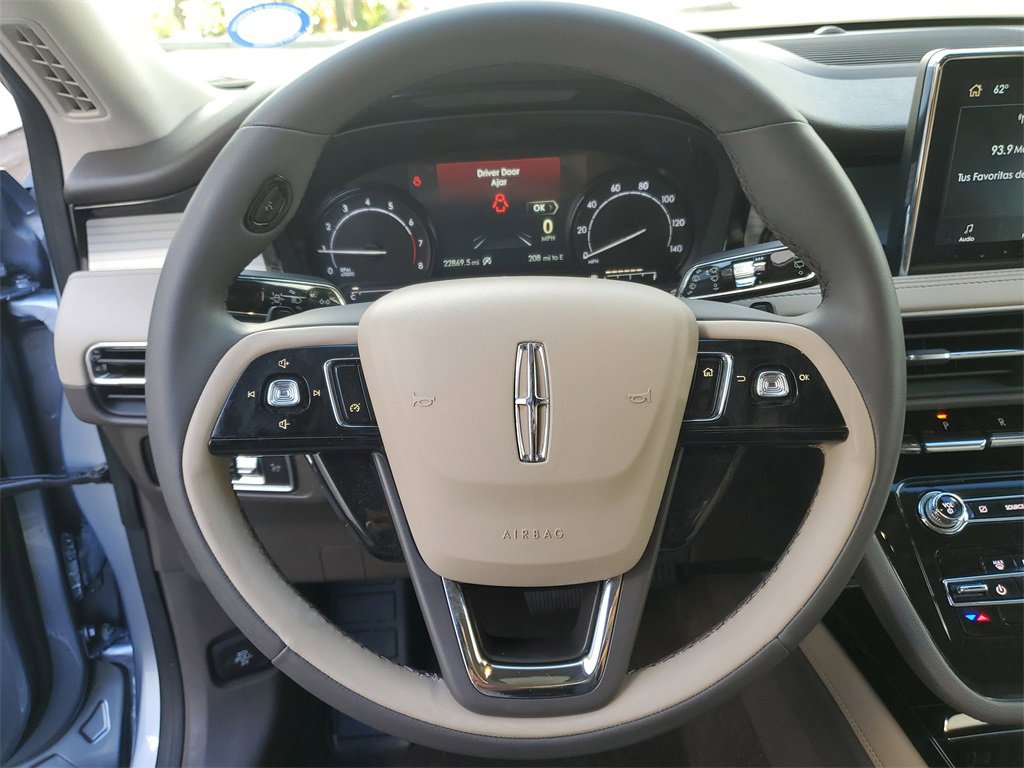 Used 2022 Lincoln Corsair FWD image 23