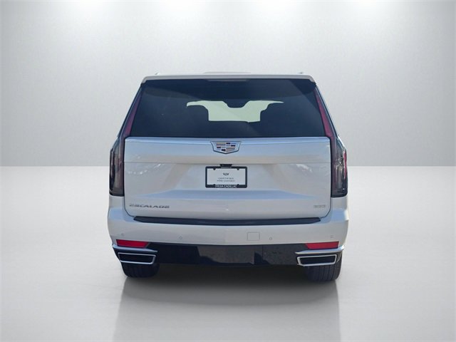 Used 2024 Cadillac Escalade Premium Luxury w/ Performance Package image 6
