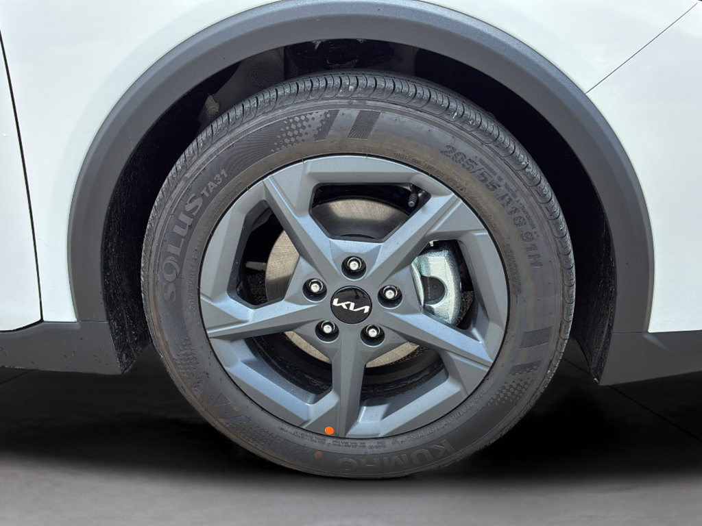 New 2026 Kia K4 FWD image 31